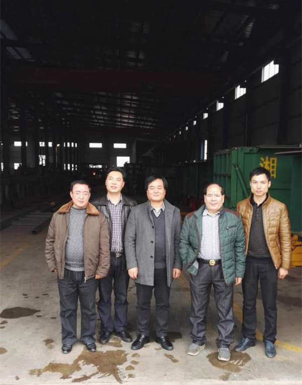 長沙湘一機(jī)械有限公司,長沙環(huán)衛(wèi)設(shè)備制造,長沙環(huán)衛(wèi)設(shè)備銷售,保潔項目